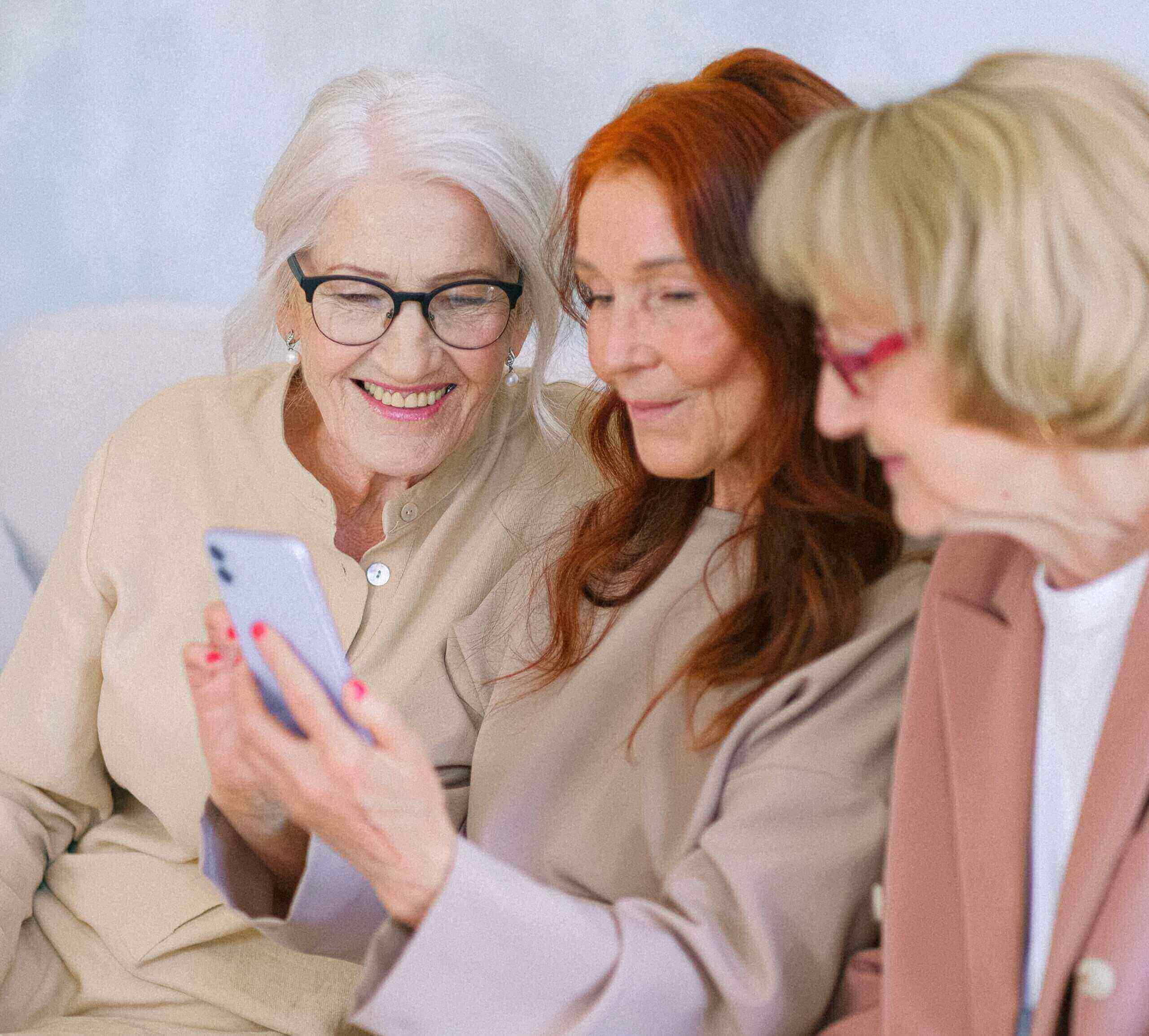 groupe d'amie 3e âge