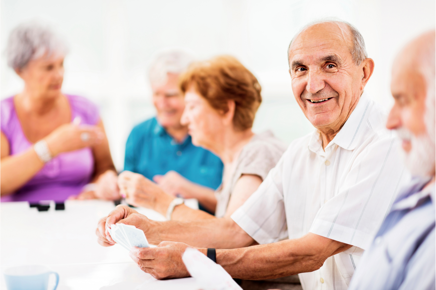 Socialiser pour améliorer la santé des aînés